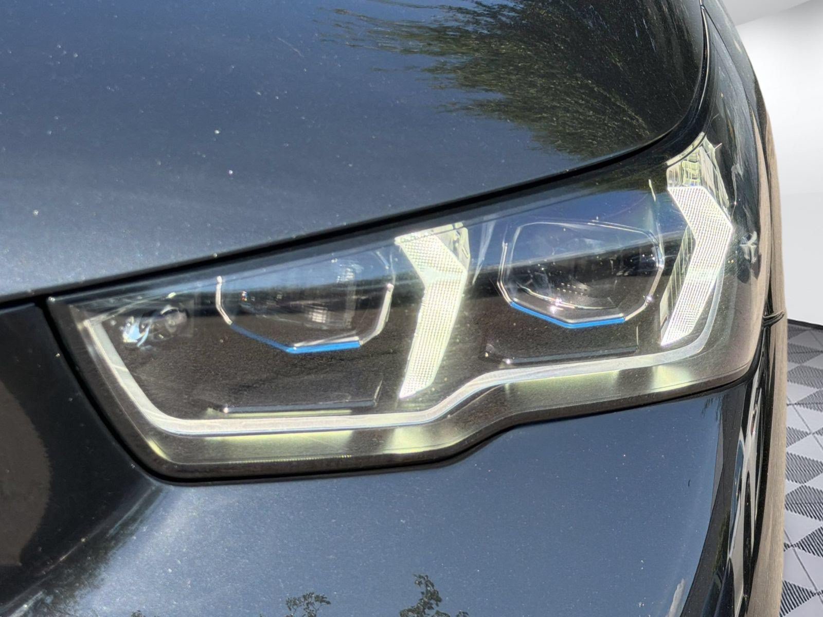 Used 2024 BMW 530i xDrive w/ Premium Package AWD/4WD image 12