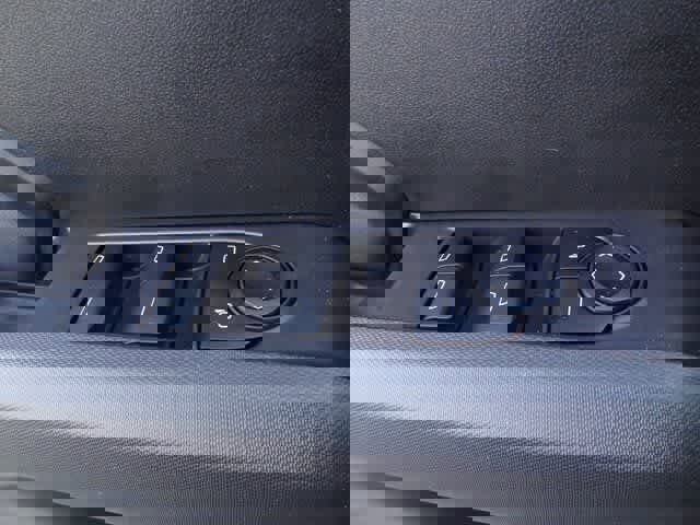 Used 2024 Chevrolet Colorado LT w/ LT Convenience Package image 15