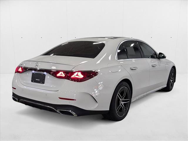 New 2026 Mercedes-Benz E 350 Sedan video 2