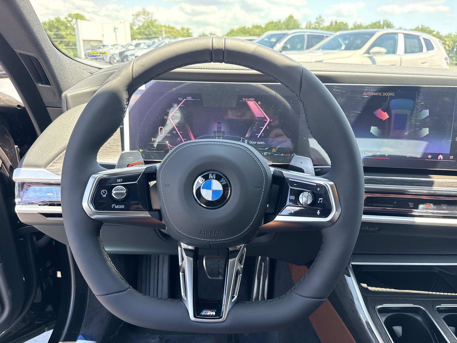 New 2026 BMW 760i xDrive w/ Executive Package AWD/4WD image 28