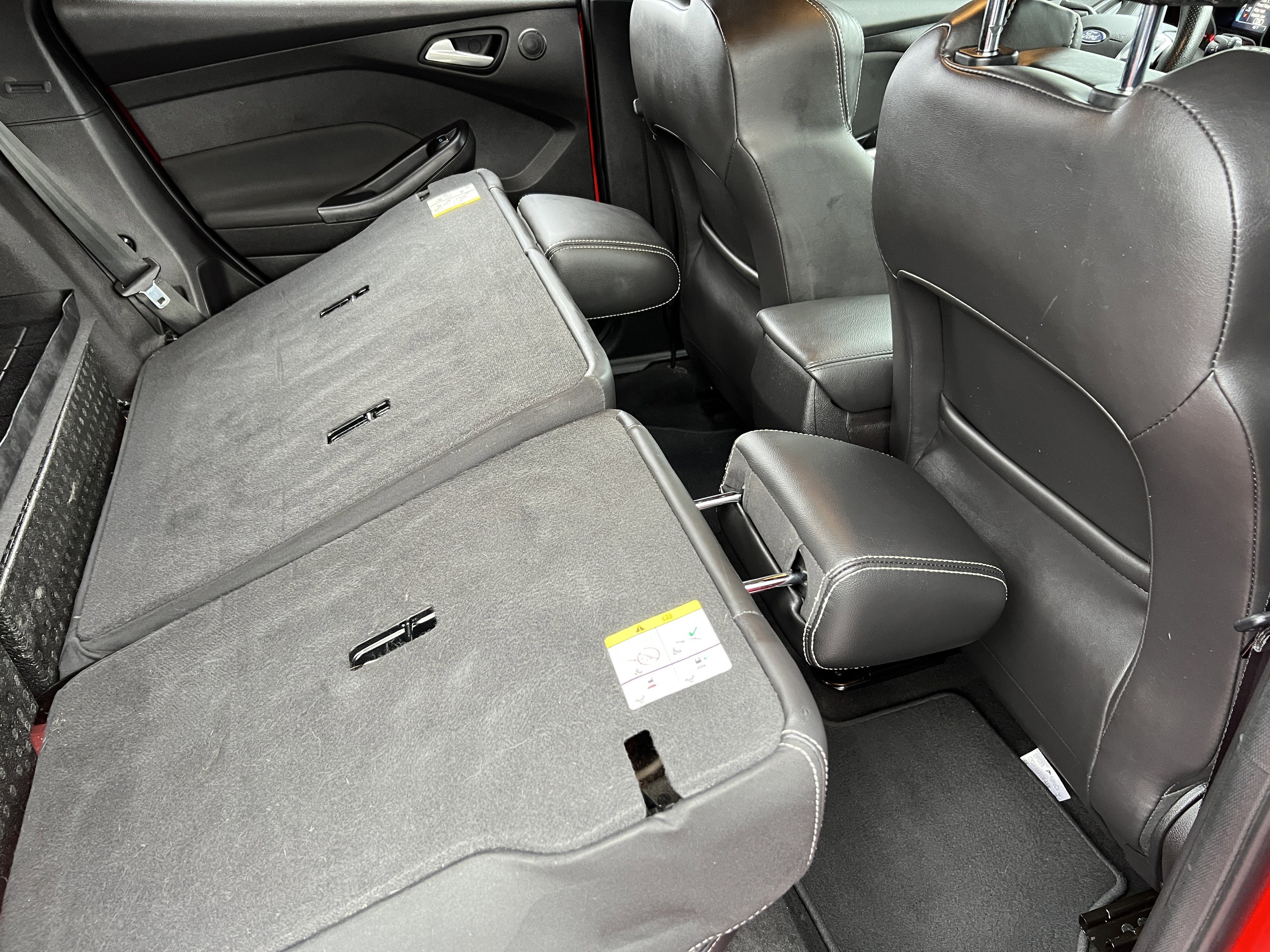 Used 2013 Ford Focus ST image 21