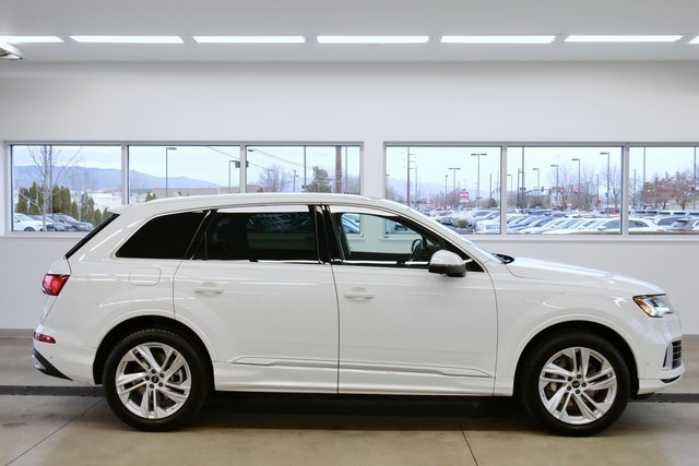 Used 2024 Audi Q7 3.0T Premium Plus image 7