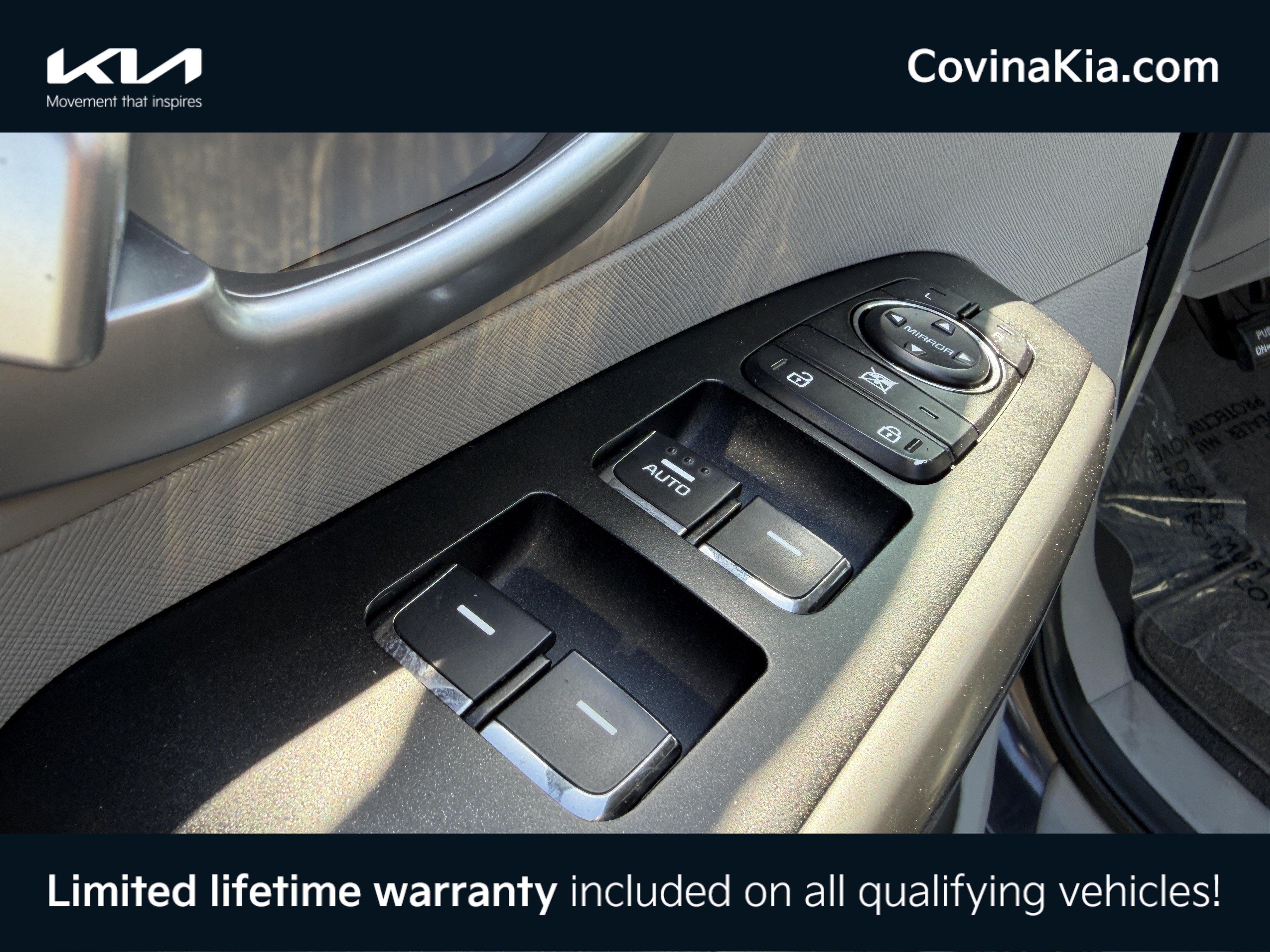 Used 2020 Kia Sedona LX FWD image 14