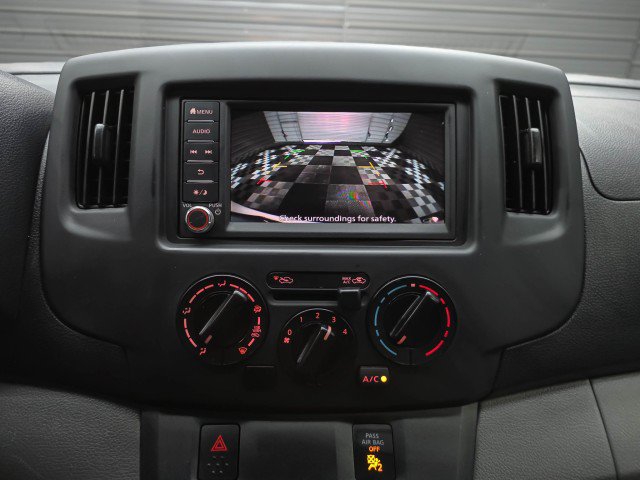 Used 2021 Nissan NV200 S FWD image 25