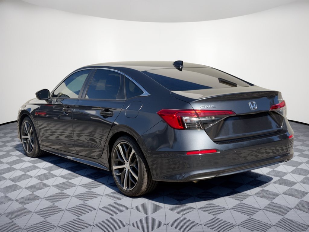 Used 2024 Honda Civic Touring image 3