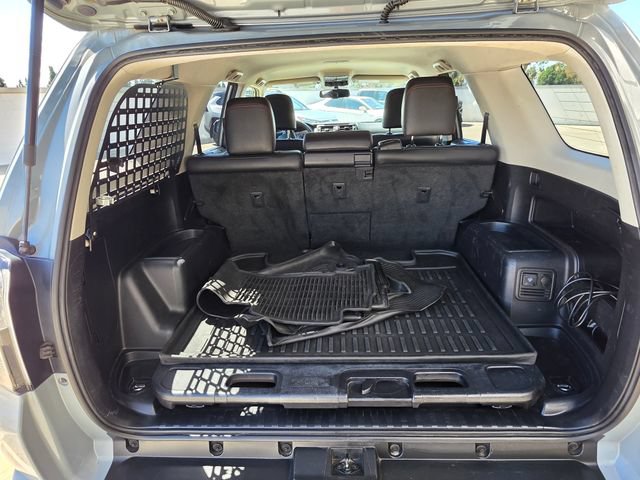 Used 2017 Toyota 4Runner TRD Pro AWD/4WD image 30