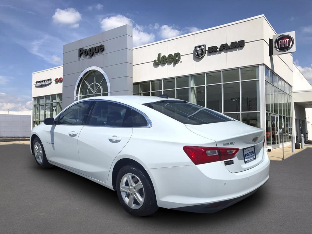 Used 2024 Chevrolet Malibu LS w/ Driver Confidence Package FWD image 5