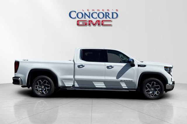 New 2026 GMC Sierra 1500 SLT w/ SLT Premium Plus Package AWD/4WD image 3