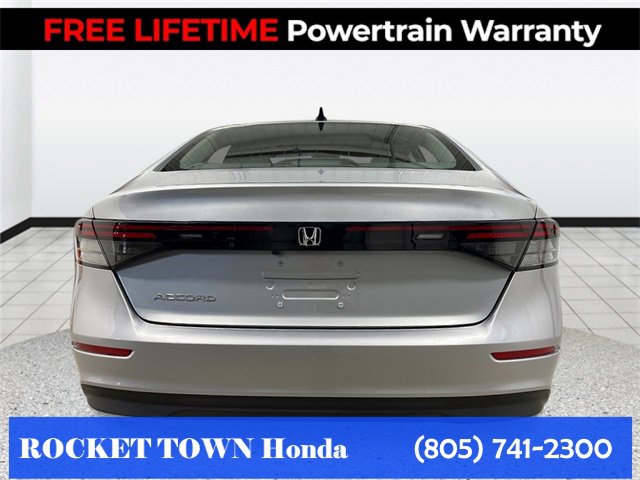 New 2025 Honda Accord SE image 4