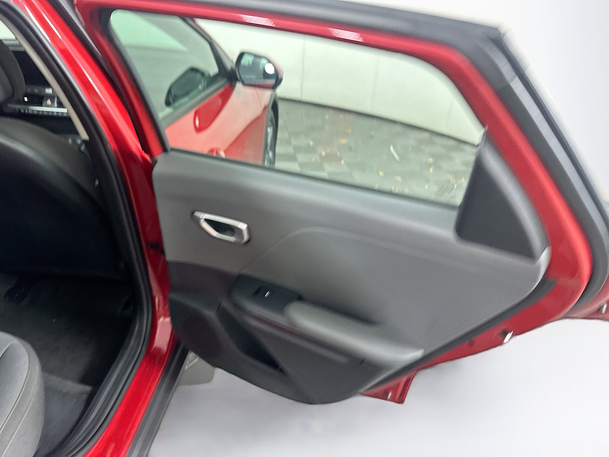 Used 2025 Kia K4 LXS image 28