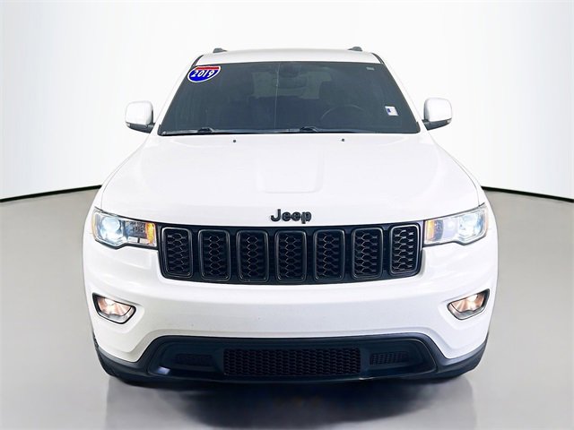Used 2019 Jeep Grand Cherokee Limited image 2
