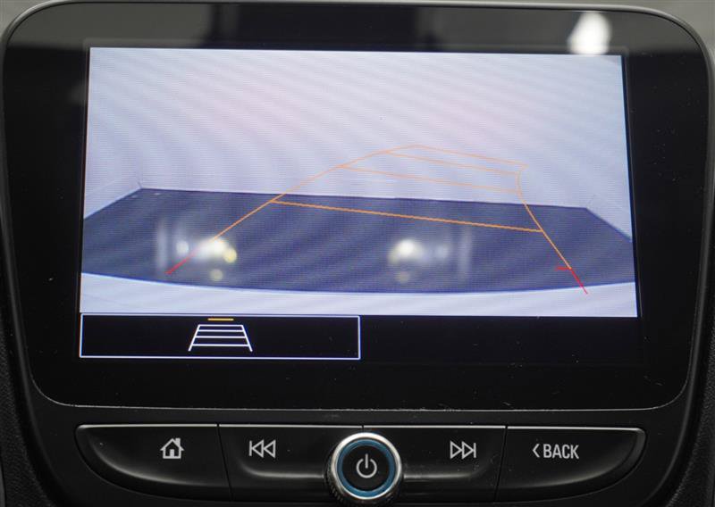 Used 2021 Chevrolet Malibu LT FWD image 15