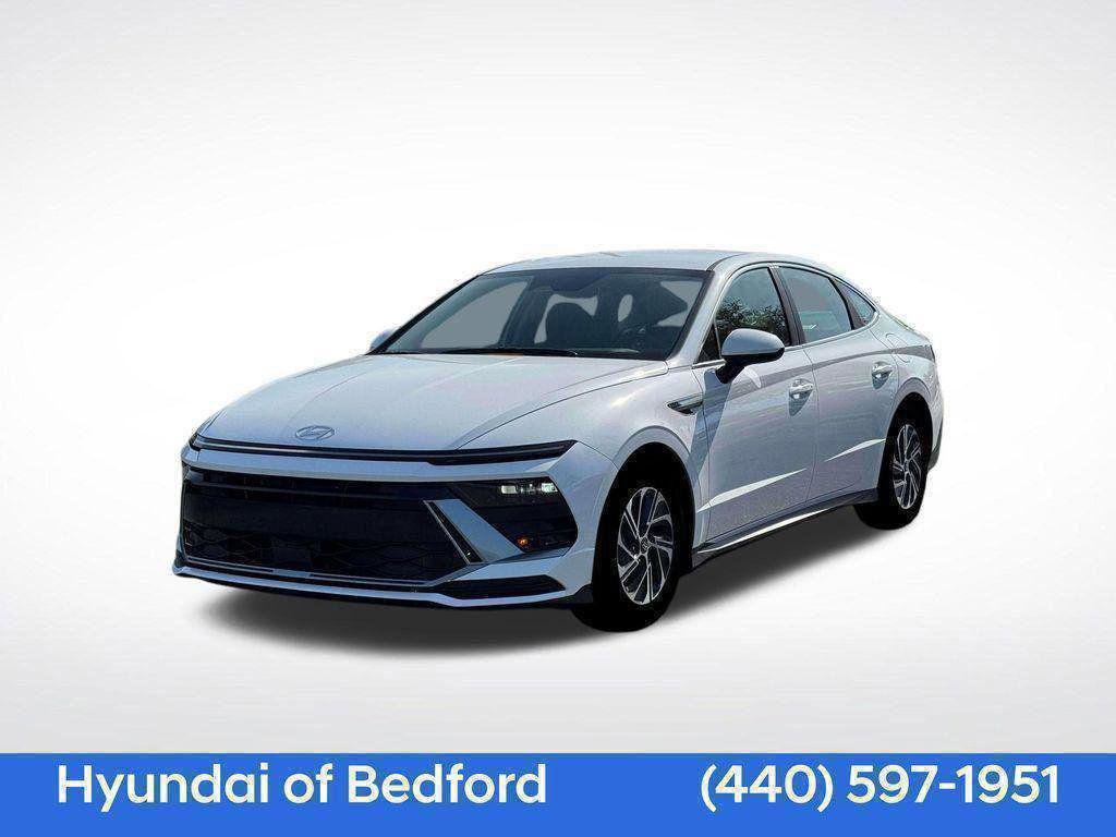 New 2026 Hyundai Sonata Blue FWD image 1