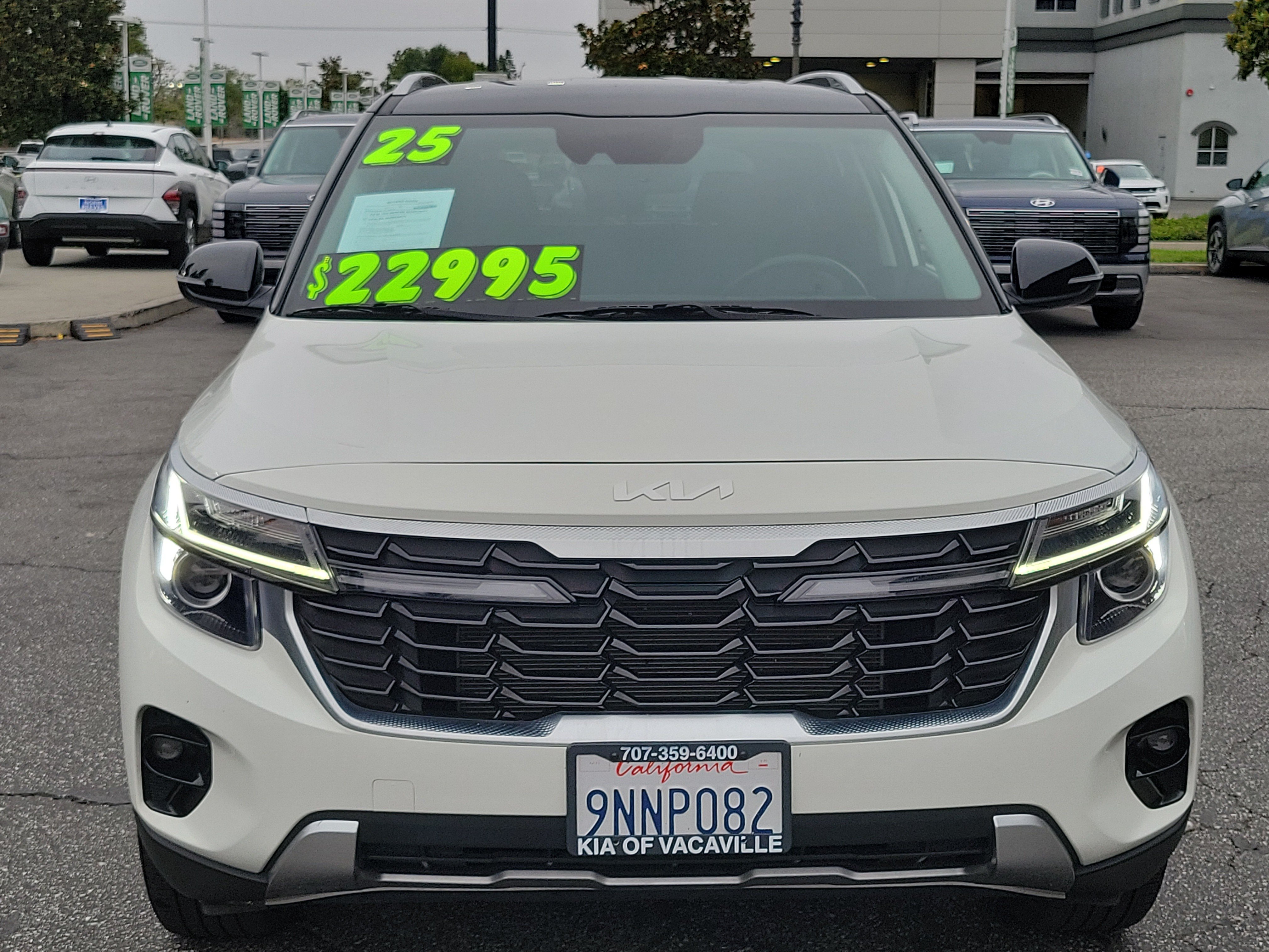 Used 2025 Kia Seltos S FWD image 6