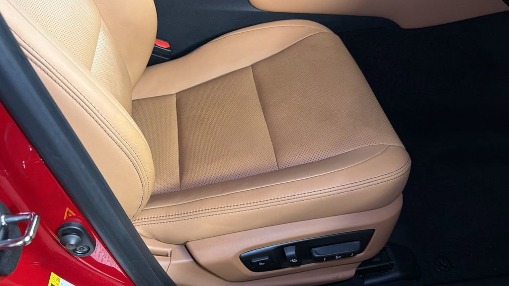 Used 2014 Lexus GS 350 AWD w/ Premium Package image 11