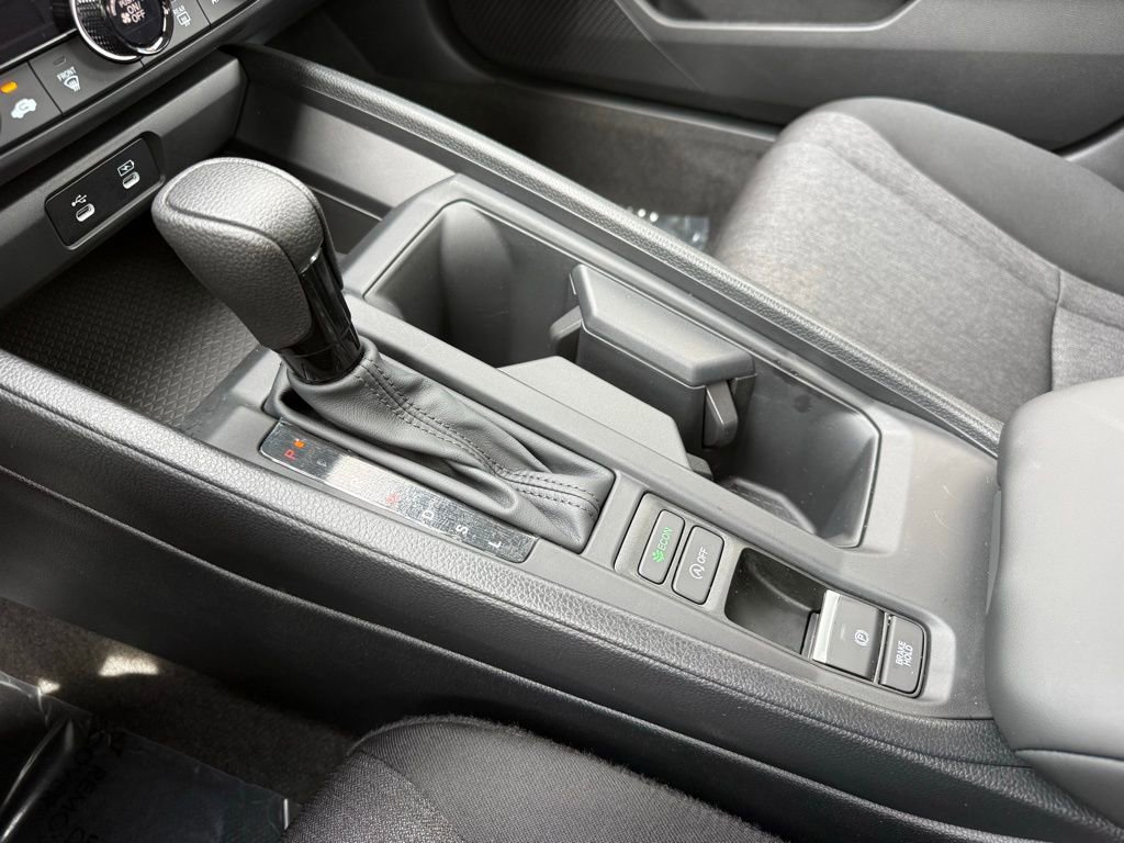Used 2025 Honda Accord LX image 25