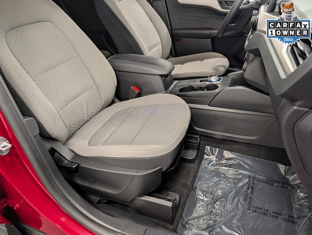Used 2022 Ford Escape SE w/ SE Sport Appearance Package AWD/4WD image 33