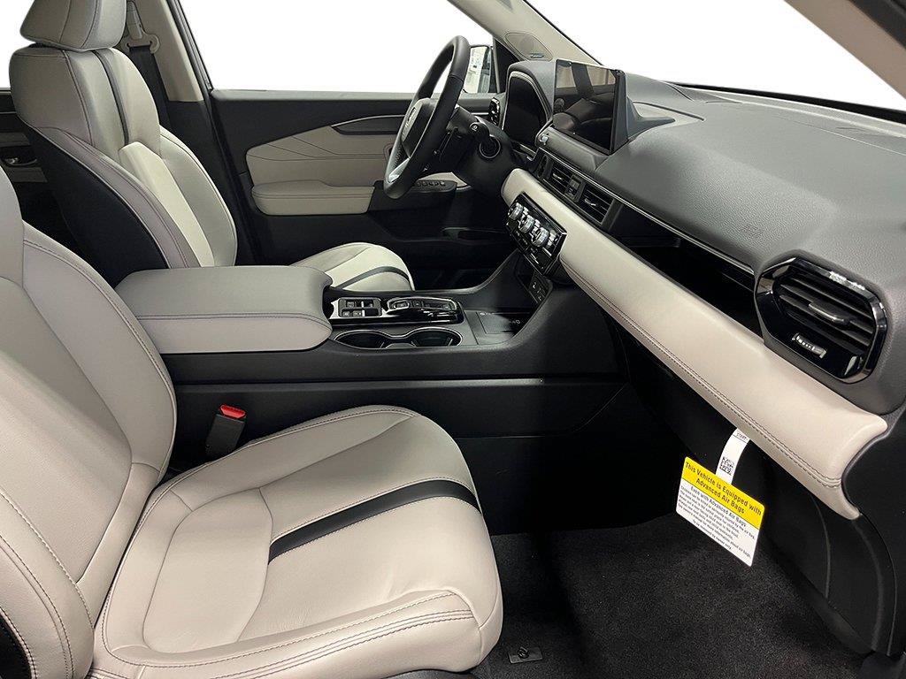 New 2026 Honda Pilot Touring image 29