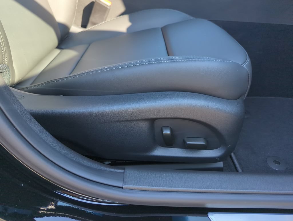 New 2026 Cadillac CT4 Luxury w/ Sun And Sound Package RWD image 37