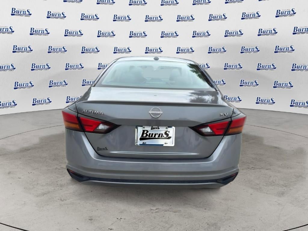 Used 2024 Nissan Altima 2.5 SV FWD image 6