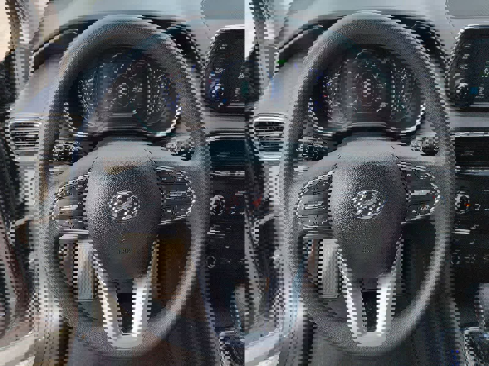 Used 2020 Hyundai Santa Fe SEL image 20