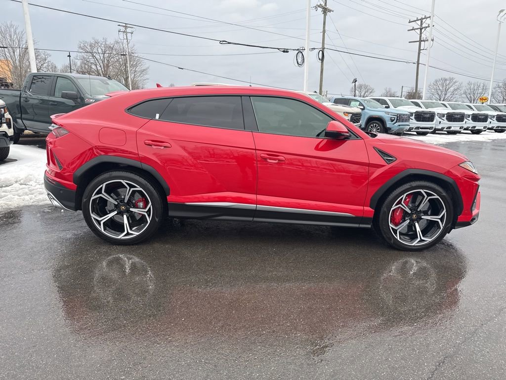 Used 2022 Lamborghini Urus image 6