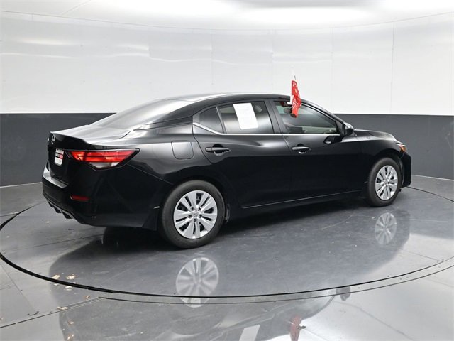 Used 2025 Nissan Sentra S image 3