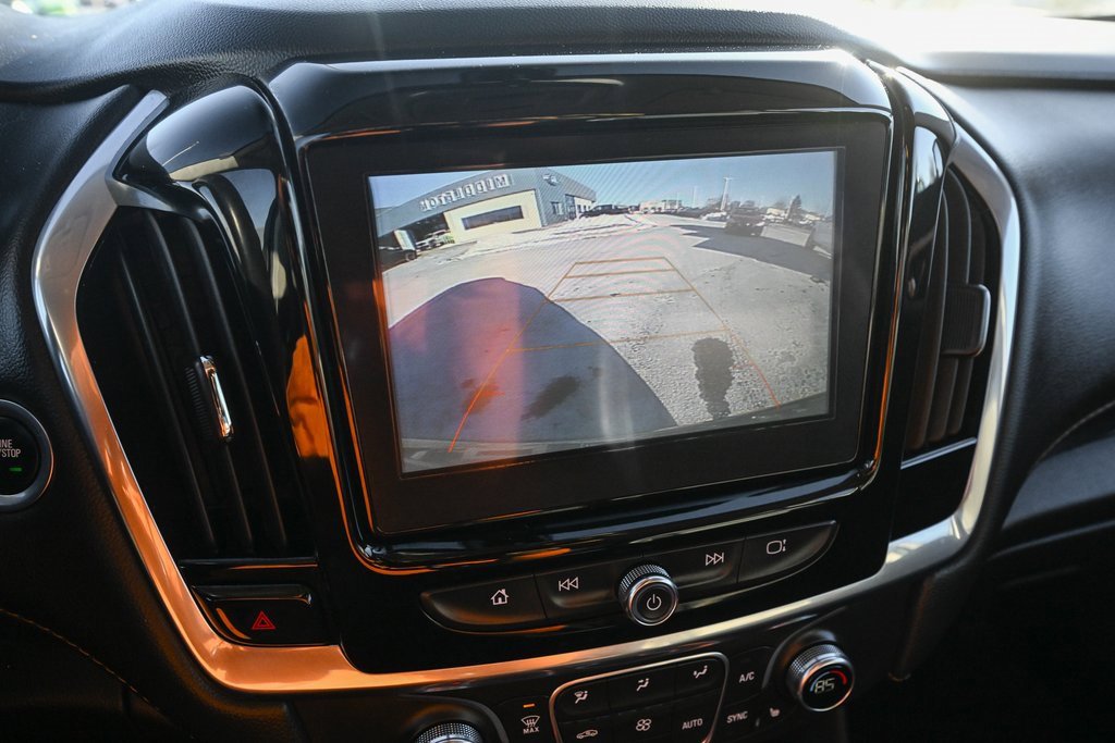 Used 2019 Chevrolet Traverse LT image 38