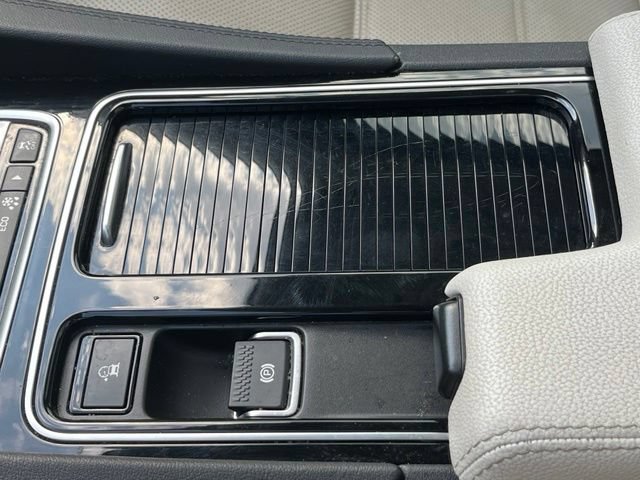 Used 2020 Jaguar F-PACE Prestige AWD/4WD image 29