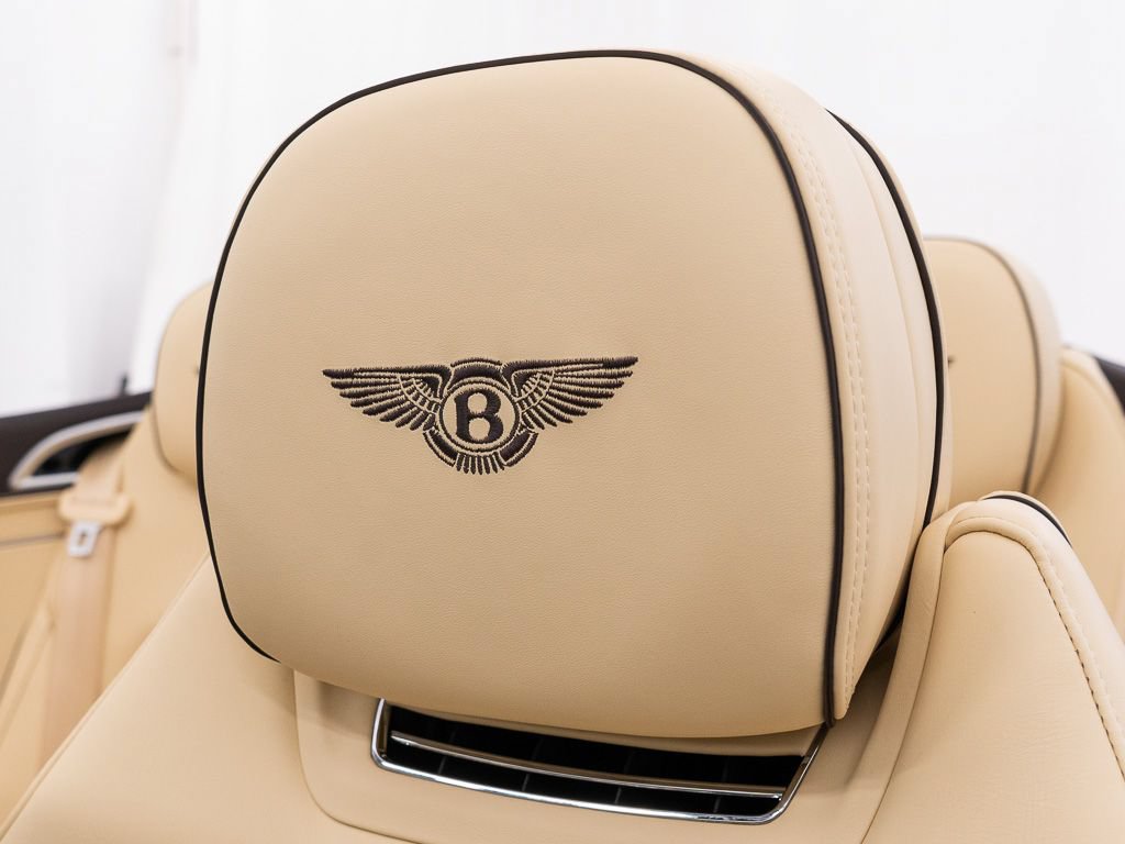 Certified 2022 Bentley Continental GT AWD/4WD image 25