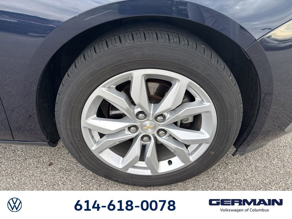 Used 2018 Chevrolet Impala LT FWD image 12