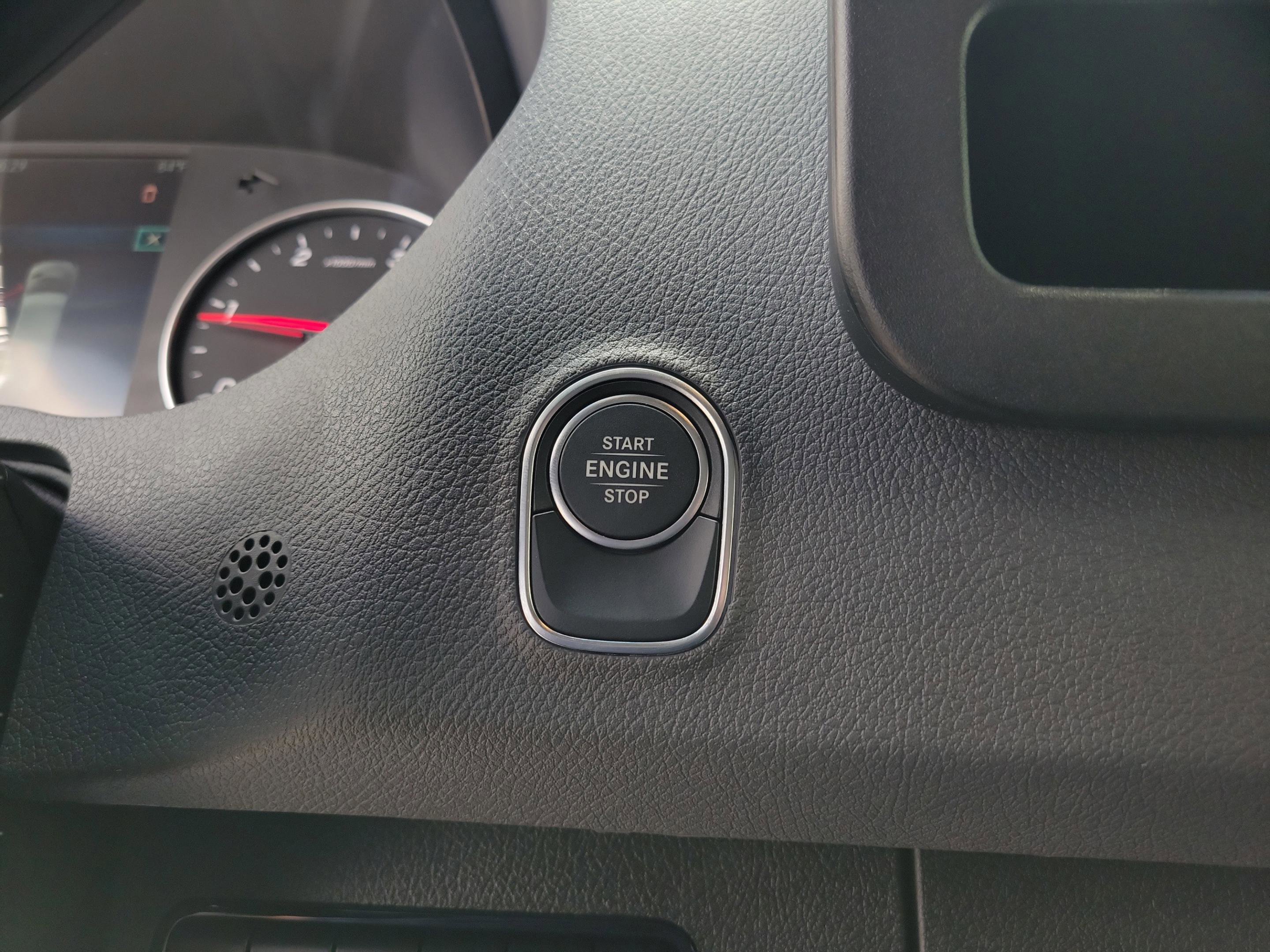 New 2025 Mercedes-Benz Sprinter 2500 image 16