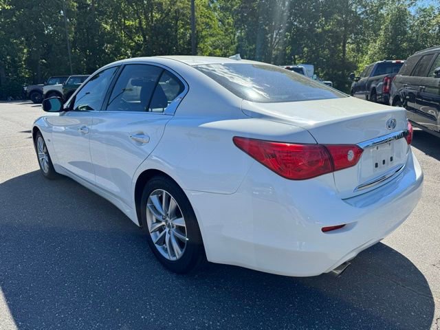 Used 2017 INFINITI Q50 3.0t Premium RWD image 6