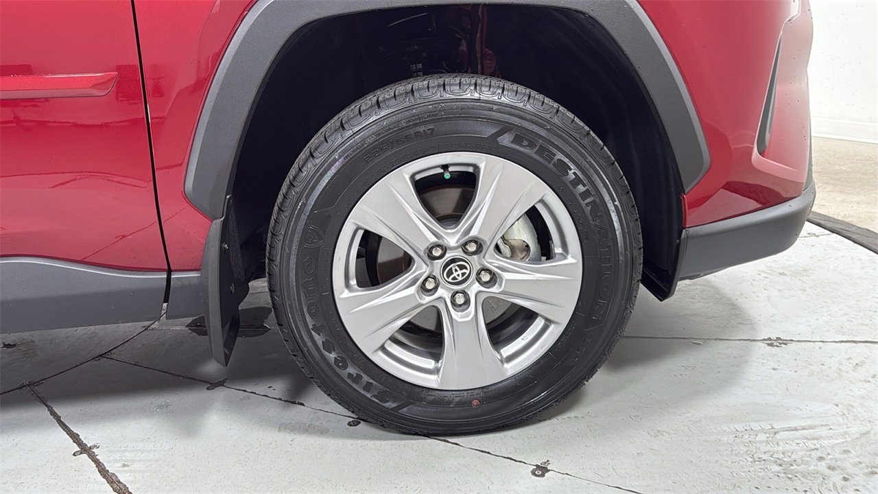 Certified 2025 Toyota RAV4 XLE w/ Convenience Package image 21