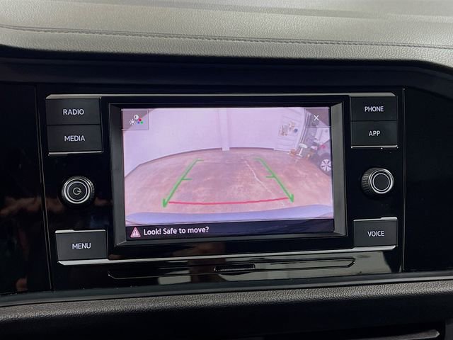 Used 2024 Volkswagen Jetta SE image 13