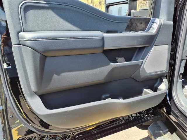 New 2025 Ford F350 Lariat w/ Lariat Ultimate Package image 11