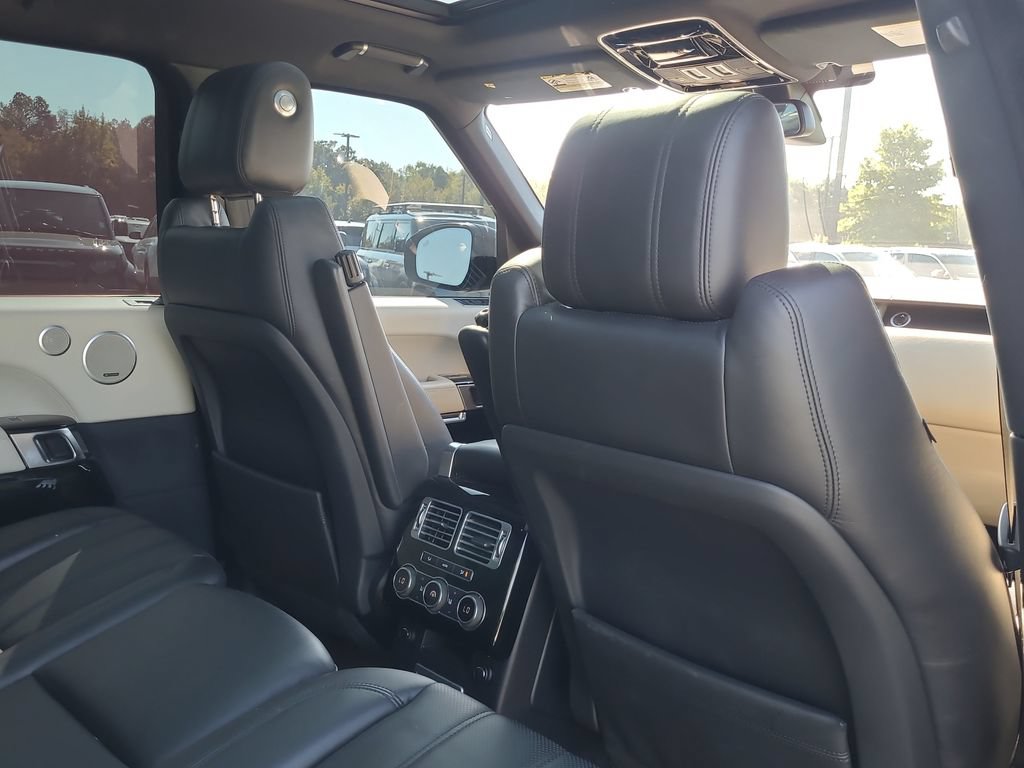 Used 2016 Land Rover Range Rover Supercharged AWD/4WD image 15