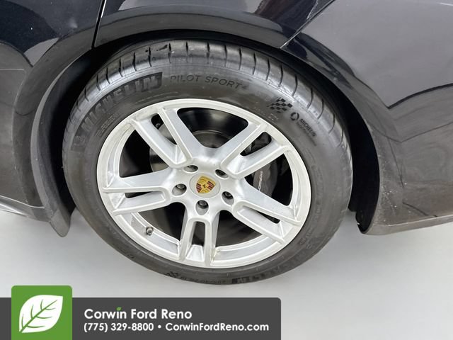 Used 2019 Porsche Panamera 4 AWD/4WD image 36
