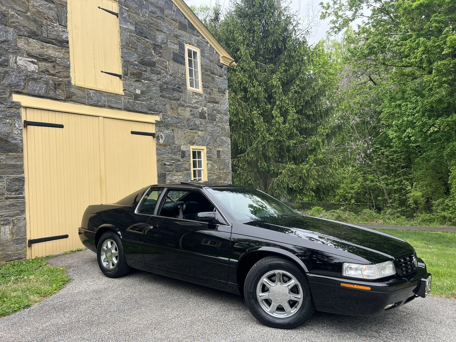Used 2002 Cadillac Eldorado Touring w/ Preffered Equipment Group FWD image 29