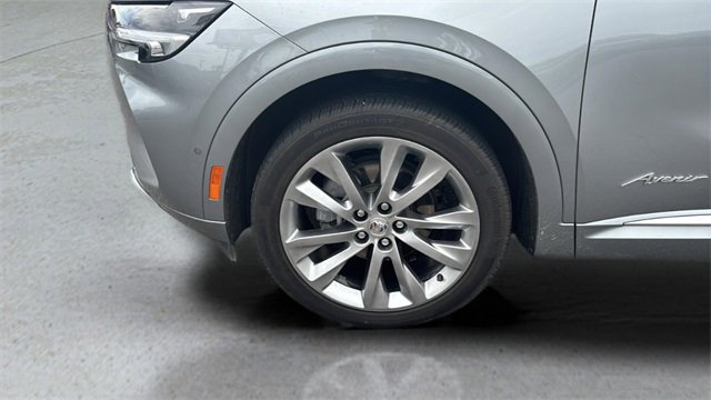 Used 2023 Buick Envision Avenir image 16