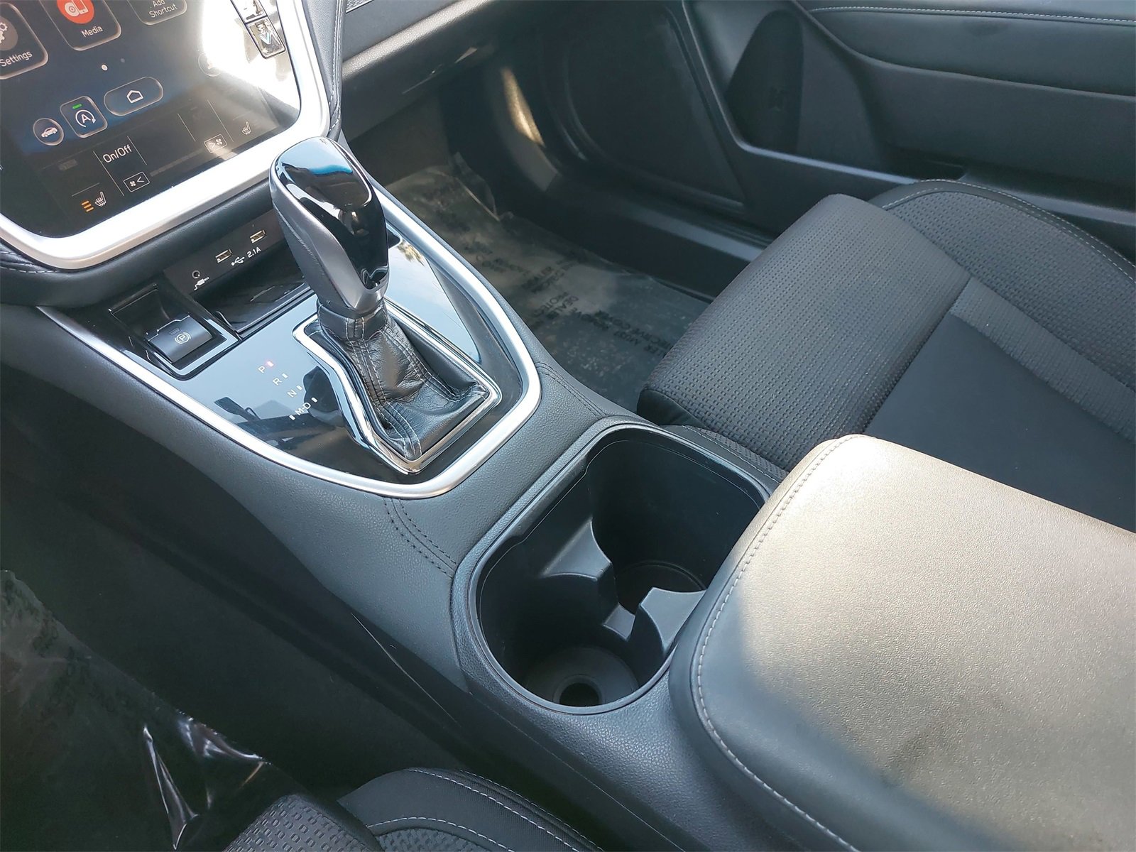 Used 2020 Subaru Outback Premium image 24