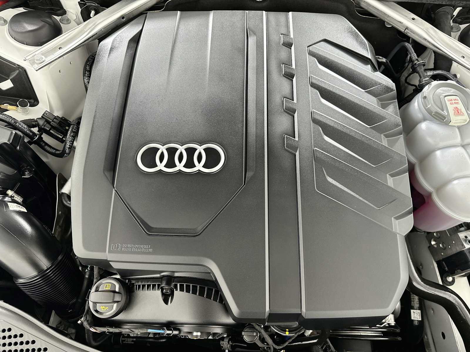 Used 2023 Audi A4 2.0T Premium Plus w/ Premium Plus Package AWD/4WD image 28