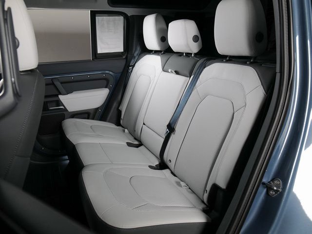 Certified 2025 Land Rover Defender 110 S AWD/4WD image 5