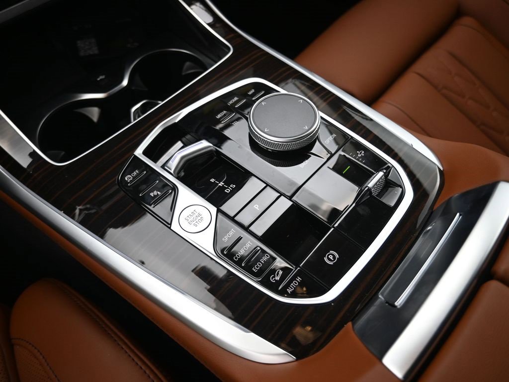 New 2026 BMW X7 xDrive40i image 16