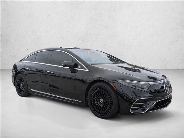 Used 2023 Mercedes-Benz EQS 580 4MATIC Sedan image 3
