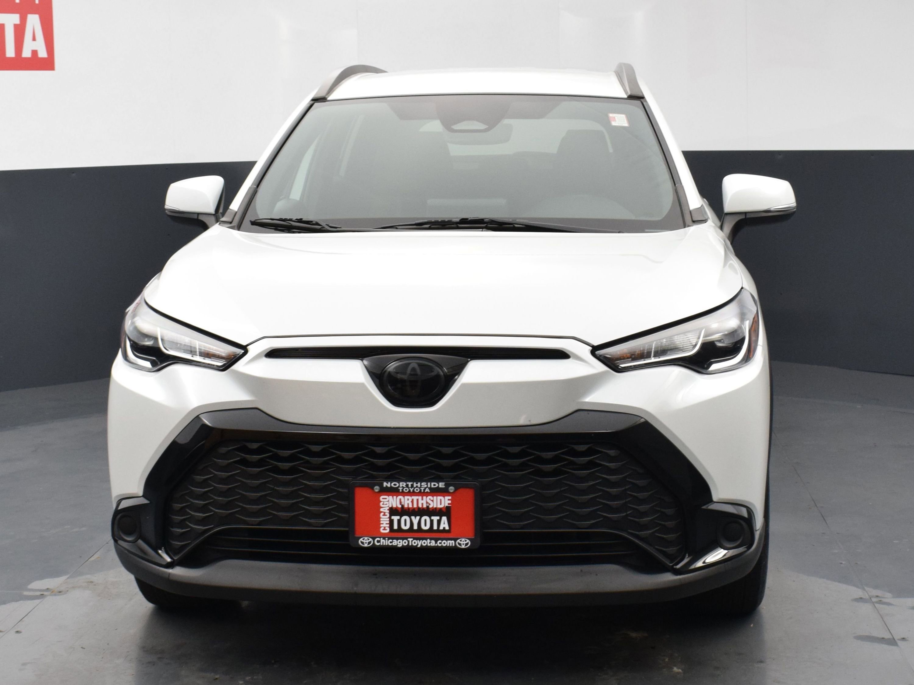 Used 2024 Toyota Corolla Cross AWD Hybrid image 7