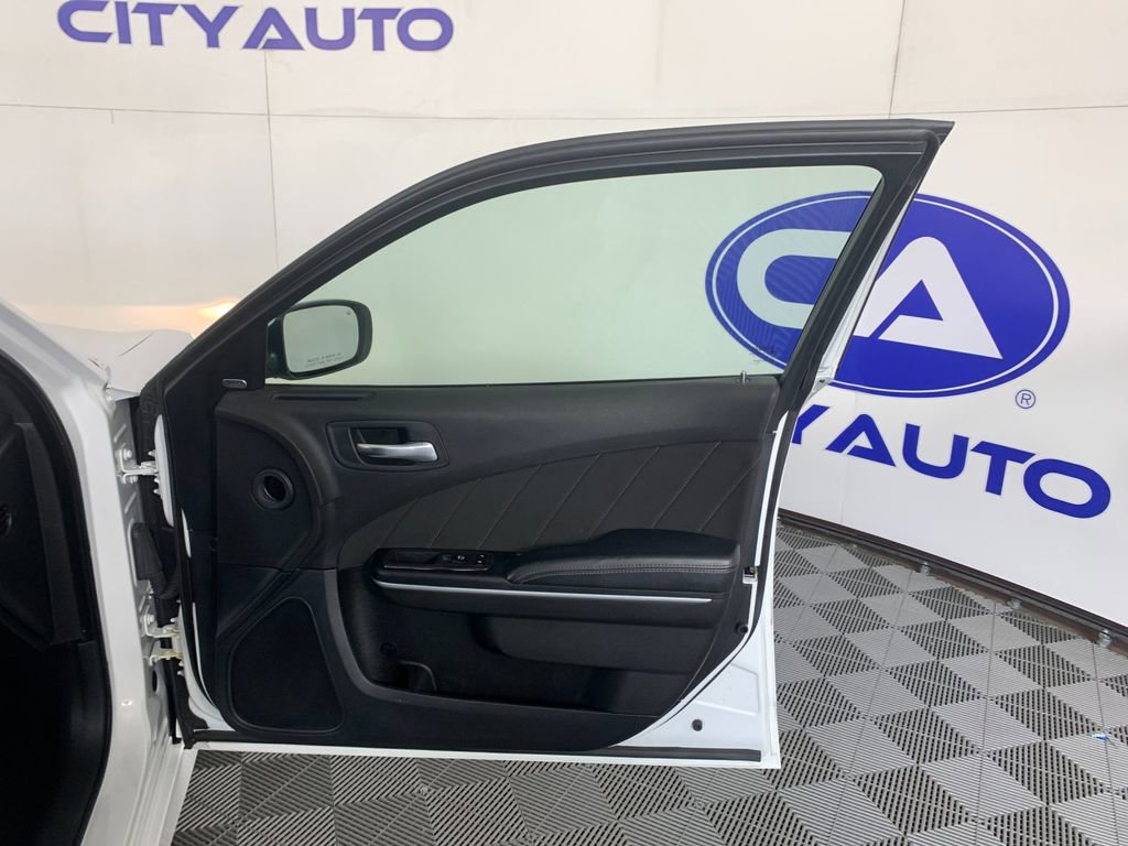 Used 2022 Dodge Charger R/T RWD image 37