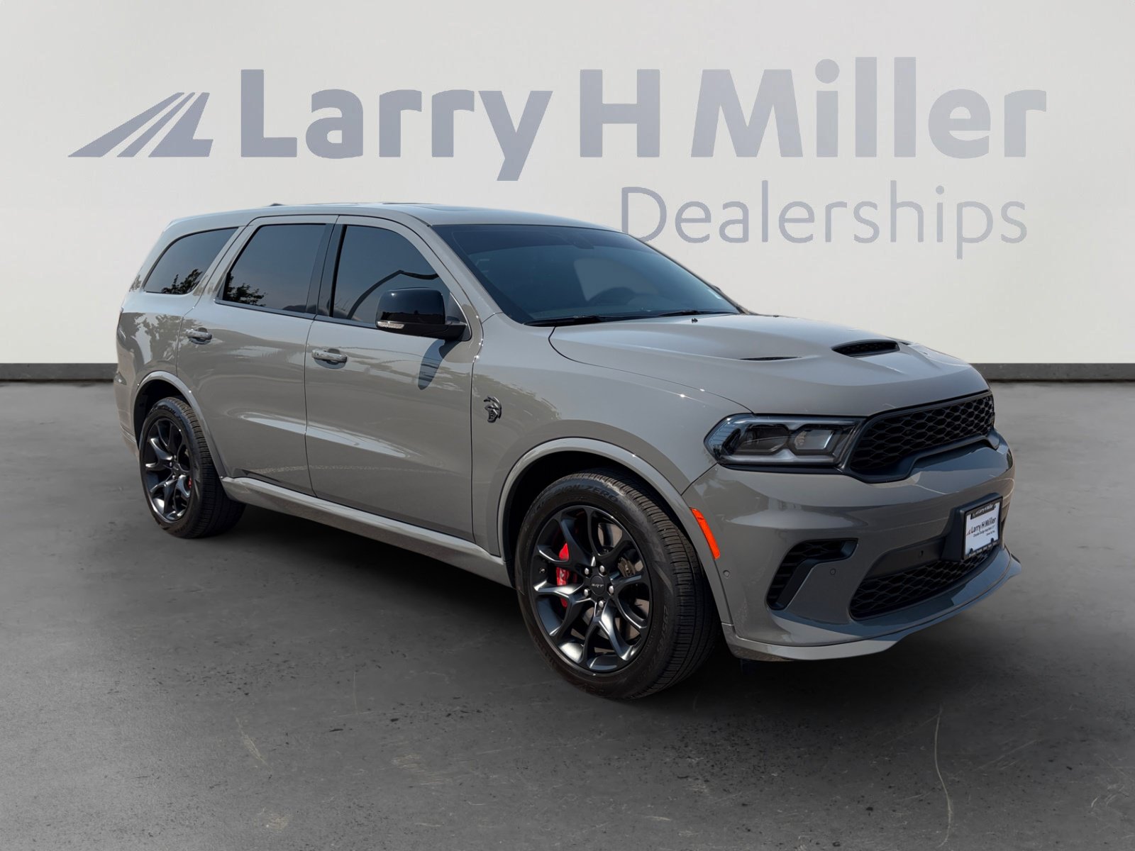 Used 2025 Dodge Durango SRT Hellcat w/ Black Package AWD/4WD image 8
