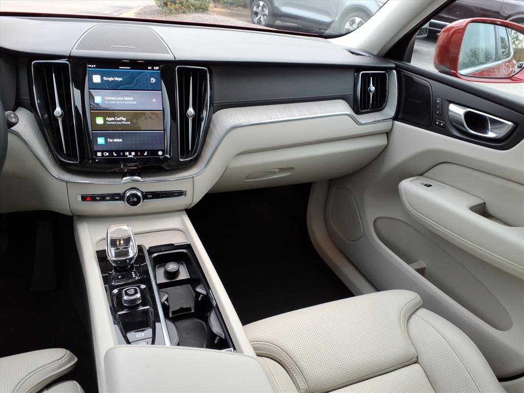 Certified 2023 Volvo XC60 B5 Ultimate image 15
