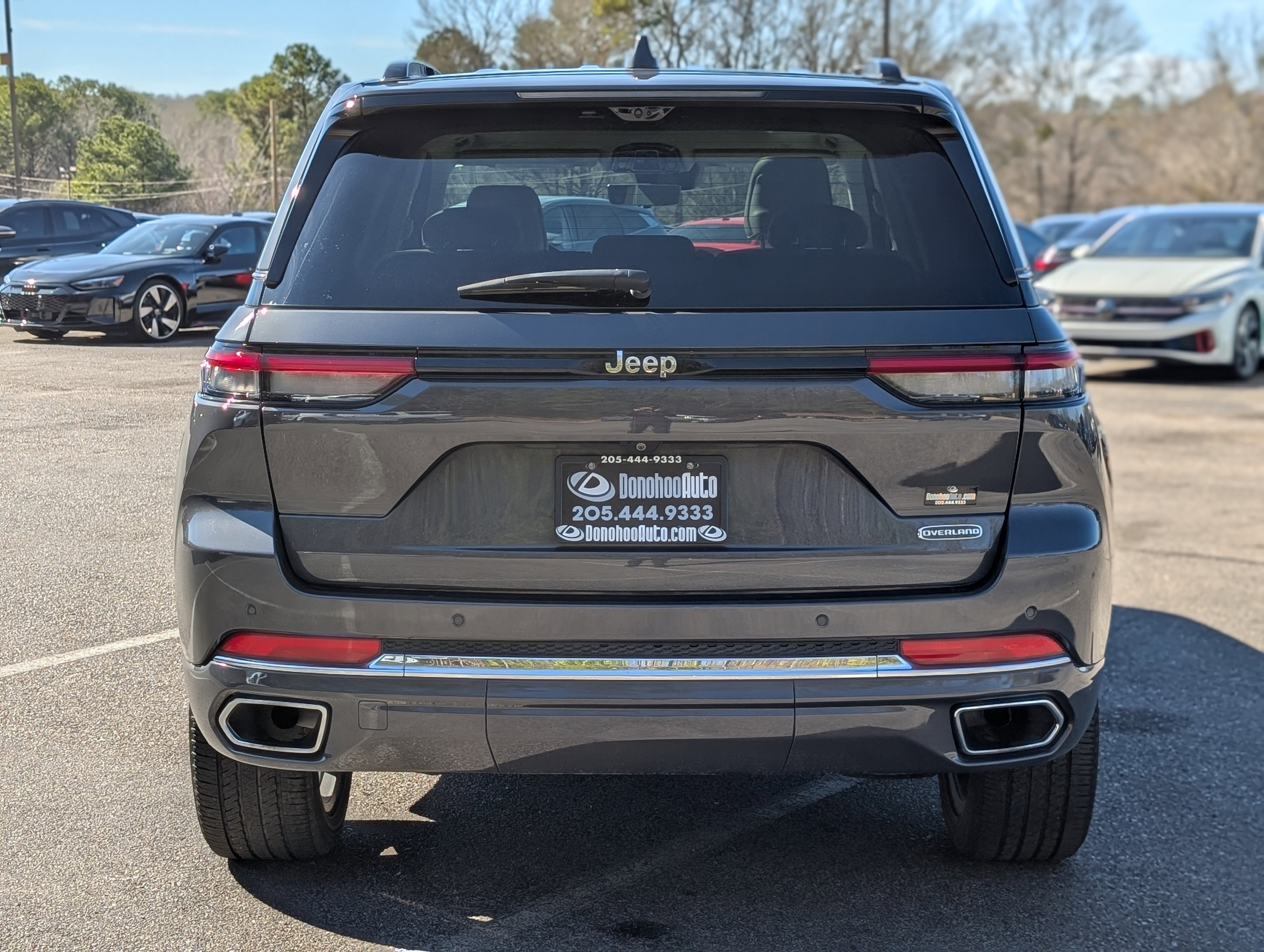 Used 2022 Jeep Grand Cherokee Overland w/ Adv Protech Group III RWD image 8
